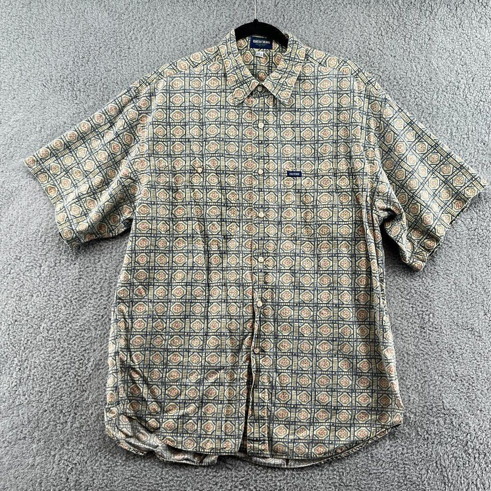 VINTAGE Guess Shirt Mens Large Button Up Patterned Short Sleeve shell buttons